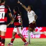 Fluminense supera Flamengo em clássico e abre vantagem nas quartas da Copa do Brasil Feminina
