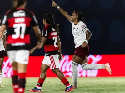 Fluminense supera Flamengo em clássico e abre vantagem nas quartas da Copa do Brasil Feminina