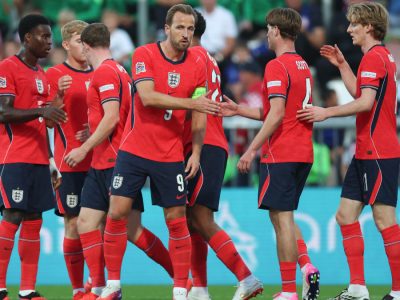 Inglaterra humilha Croácia por 7 a 0 e assume liderança no grupo da Liga das Nações