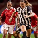 Atlético e Internacional empatam em duelo acirrado pelas quartas de final da Copa do Brasil Feminina e decidem classificação em Belo Horizonte