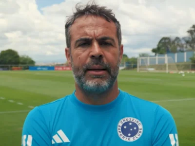 Artur Jorge elogia Paulinho e destaca importância do novo executivo para o Cruzeiro na luta pelo G4 do Brasileirão