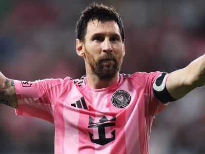Lionel Messi é anunciado como novo proprietário do Eldense, mas transferência depende de autorização do Conselho Superior de Esportes