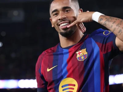 Gabriel Jesus enfrenta o PSG e busca superar Rivaldo como goleador brasileiro na Champions League