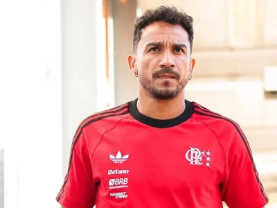 Flamengo denuncia ‘conivência da arbitragem’ após lesão grave de Danilo em clássico contra o Fluminense