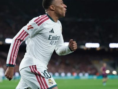 Mbappé abre o placar em clássico entre Barcelona e Real Madrid na La Liga