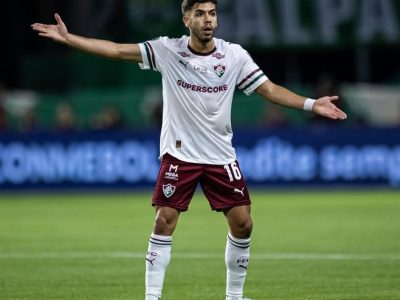 Chapecoense e Fluminense fazem confronto decisivo no Brasileirão em busca de vitórias na Arena Condá