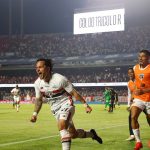São Paulo supera o Vasco com gol de Artur e alimenta sonho de Libertadores no Brasileirão