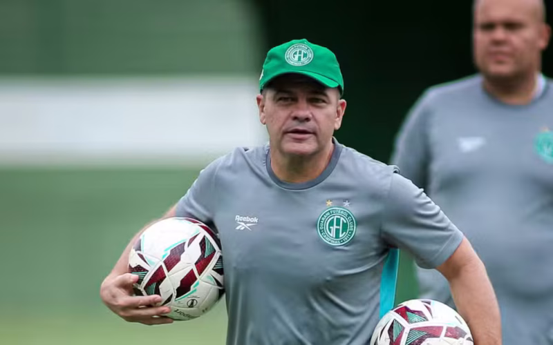 Criciúma contrata Umberto Louzer por empréstimo após saída inesperada de Eduardo Baptista para o Internacional