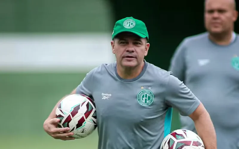 Criciúma contrata Umberto Louzer por empréstimo após saída inesperada de Eduardo Baptista para o Internacional