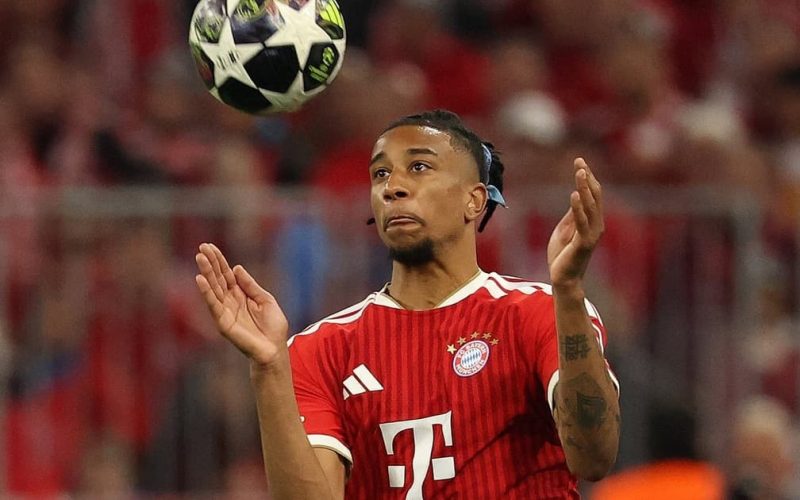 Bayern de Munique inicia negociações para renovar contrato de Michael Olise e afasta interesse do Real Madrid