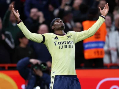 Arsenal vence Nottingham Forest com apenas uma finalização no alvo e reforça luta pelo título da Premier League