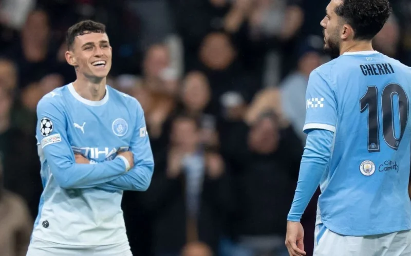 Phil Foden brilha e Manchester City goleia AEK Atenas por 5 a 1 na Champions League