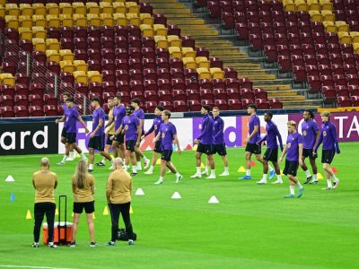Galatasaray busca a recuperação contra o Barcelona na Champions League nesta terça-feira