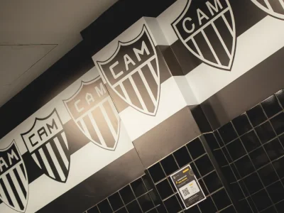 Atlético-MG e Santos se enfrentam em duelo crucial pela Libertadores na Arena MRV
