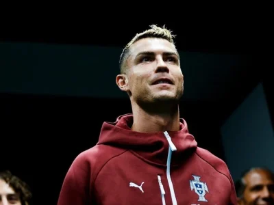 Cristiano Ronaldo se declara o maior da história e ignora ídolos como Pelé e Maradona