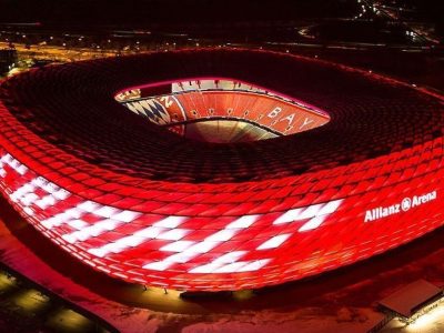 Bayern de Munique e Borussia Dortmund se enfrentam em clássico decisivo na Bundesliga neste sábado