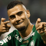 Andreas Pereira destaca importância do dérbi contra o Corinthians: "Jogo muito especial"
