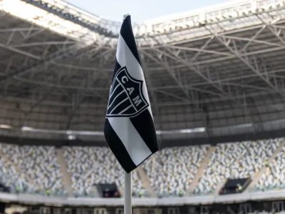 Atlético-MG busca vitória contra Coritiba para seguir na briga do Brasileirão; saiba onde assistir ao jogo