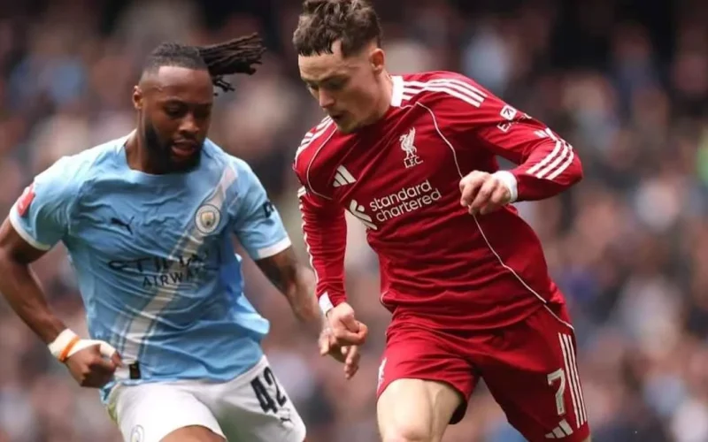 Liverpool busca superar desfalques importantes para desafiar o líder Manchester City em Anfield pela Premier League