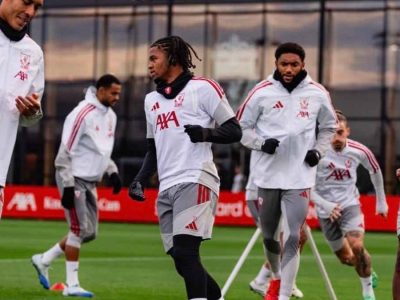 Liverpool recebe Villarreal em busca de mais uma vitória na Liga dos Campeões