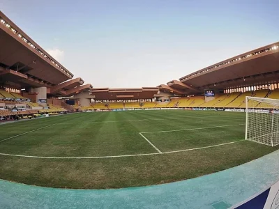 Monaco busca manter a liderança diante do Toulouse na Ligue 1 neste sábado