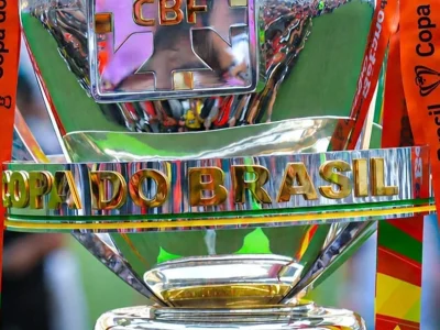 CBF divulga árbitros para semifinais da Copa do Brasil: Daronco apita Palmeiras x Vasco e Davi Lacerda comanda Grêmio x Atlético-MG