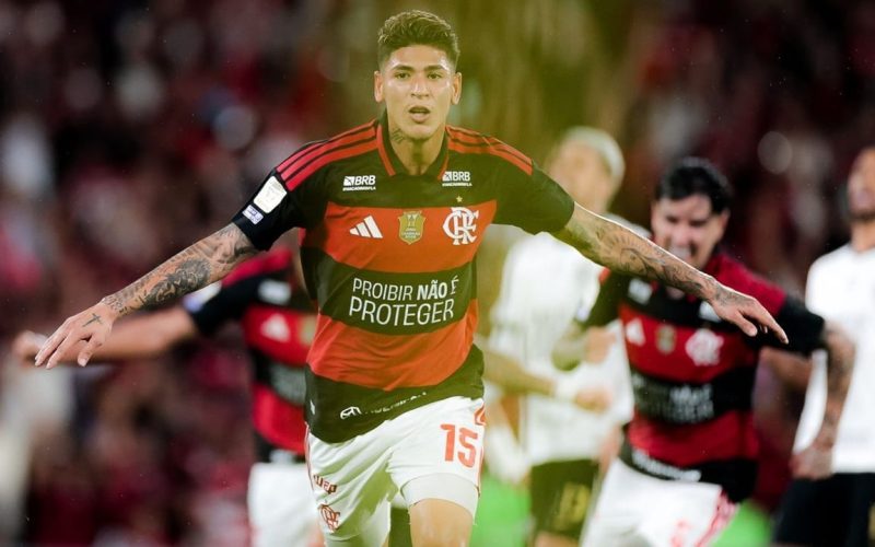 Pênalti polêmico no fim define vitória do Flamengo sobre o Atlético-MG e expõe falta de critério na arbitragem