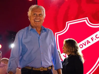 Ronaldo Caiado aposta no acesso do Vila Nova à Série A e garante: ‘Vamos comemorar essa data’