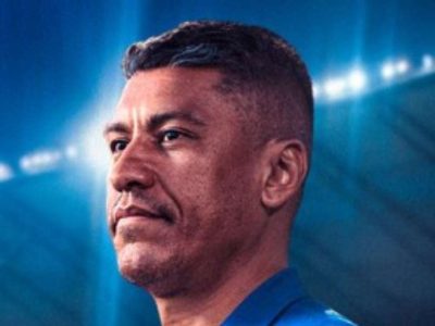 Cruzeiro contrata Paulinho para unir elenco e diretoria no futebol