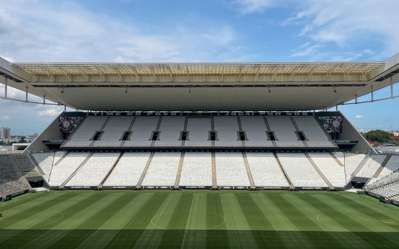 Corinthians é multado em US$ 23 mil pela Conmebol por infrações durante a Libertadores