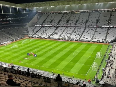 Corinthians busca reabilitação contra o Vitória em jogo crucial pelo Brasileirão