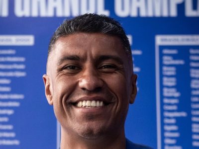 Cruzeiro apresenta Paulinho como novo executivo de futebol e redefine estrutura administrativa do clube