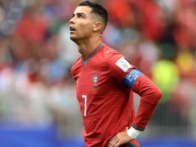 Cristiano Ronaldo suspenso pela Federação Portuguesa após desentendimento com Jorge Jesus e saída da seleção