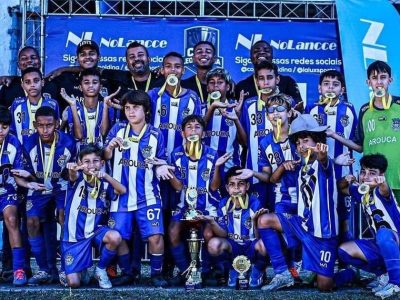 Arouca Esporte Clube se prepara para estrear no profissional em 2027 com filhos de grandes craques na base