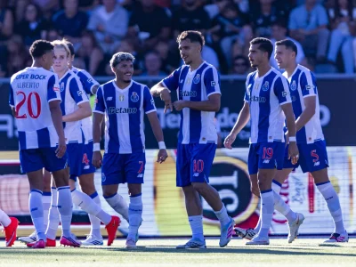 FC Porto busca a primeira vitória na Champions contra PSV em confronto decisivo no Dragão