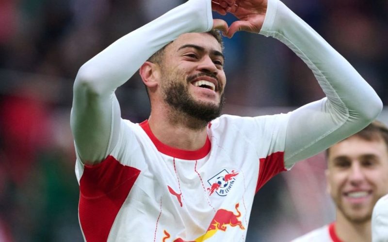 Rômulo brilha na Bundesliga com doblete e mira convocação para seleção brasileira