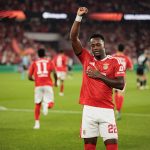 Benfica brilha na Europa League com goleada sobre o Celtic; Durán e Prestianni se destacam