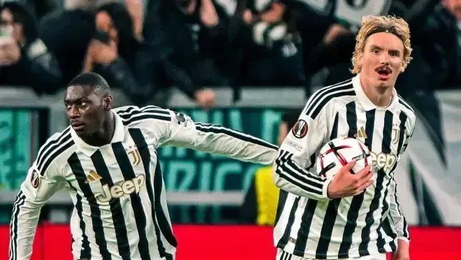 Empate em Turim: Juventus e Rennes marcam dois pênaltis e ficam no 2 a 2 pela Europa League