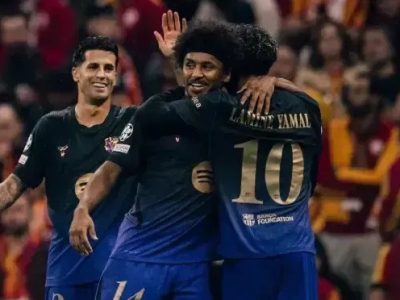 Lamine Yamal brilha com assistência em goleada do Barcelona sobre o Galatasaray na Champions League
