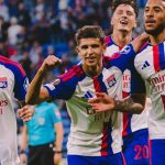 Lyon mantém 100% na Europa League com vitória emocionante sobre o Crystal Palace