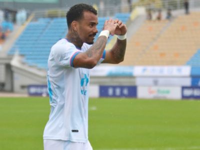 Matheus Serafim, ex-atacante do Amazonas FC, brilha na K.League 2 e assume artilharia do Daegu FC com 20 participações em gols