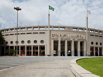 Museu do Futebol em São Paulo oferece entrada gratuita às terças e destaca a história do esporte no Brasil