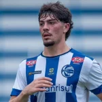 Kaike, centroavante nascido nos EUA, busca seu espaço no futebol brasileiro com o São José/RS