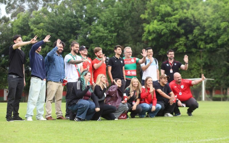 Portuguesa promove visita de estudantes para apresentar desafios e oportunidades no mercado do futebol