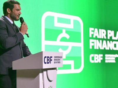 Clubes brasileiros enfrentam crise financeira com dívidas que superam R$ 1 bilhão; Corinthians lidera ranking com R$ 2,75 bilhões