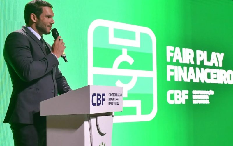 Clubes brasileiros enfrentam crise financeira com dívidas que superam R$ 1 bilhão; Corinthians lidera ranking com R$ 2,75 bilhões