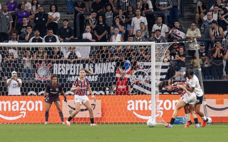 Final do Brasileirão Feminino entre São Paulo e Corinthians será palco de grandes marcas e experiências para torcedores no Morumbi