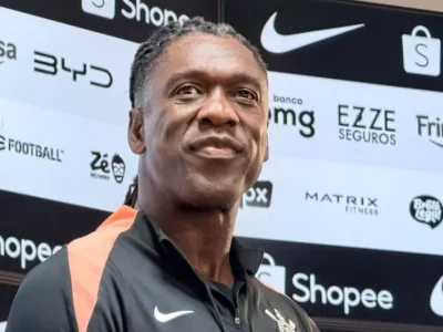 Seedorf não estreia pelo Corinthians contra o Vitória por falta de documentação regularizada