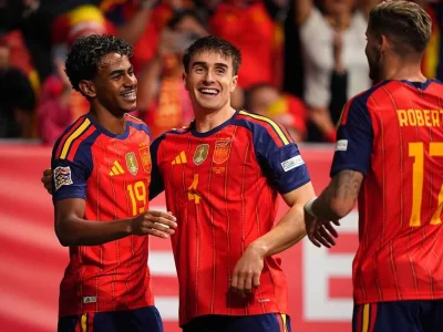 Espanha amplia invencibilidade histórica com vitória sobre a República Tcheca na Liga das Nações