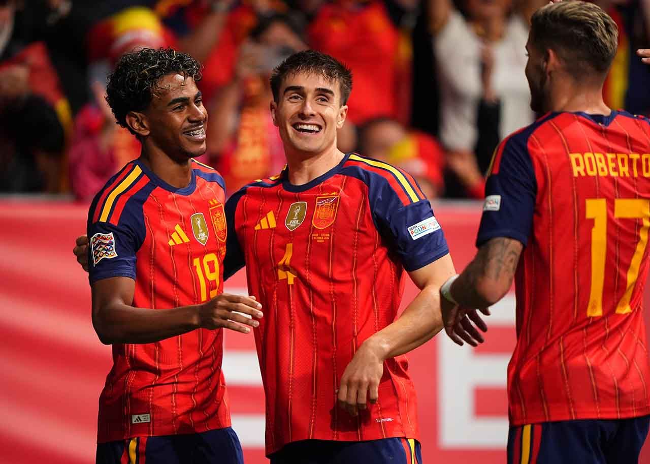 Espanha amplia invencibilidade histórica com vitória sobre a República Tcheca na Liga das Nações